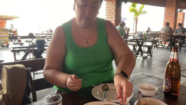 Пришла в синий краб в Паттайе #мукбанг смотреть онлайн