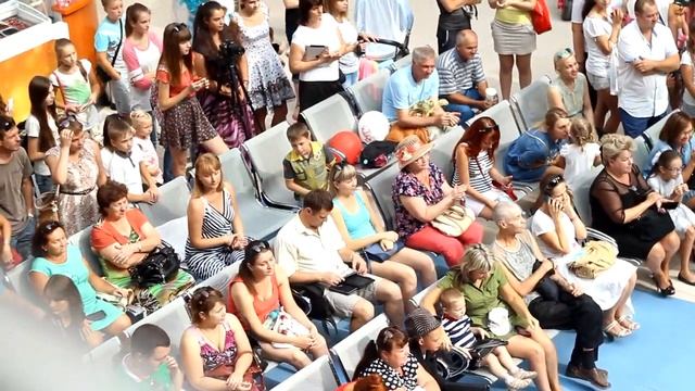 В рамках семейного праздника ЙОТА-БУМ состоялся красочный показ мод