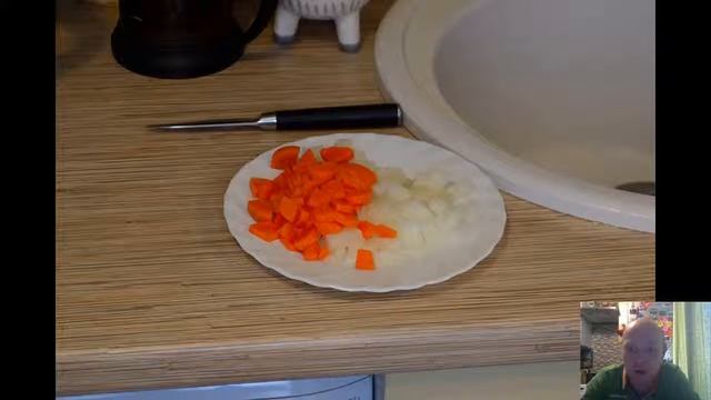 Капустные рецепты: квашеная, тушеная, салаты