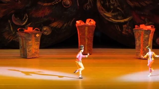 Щелкунчик. Кремлёвский балет. Китайский танец.mp4