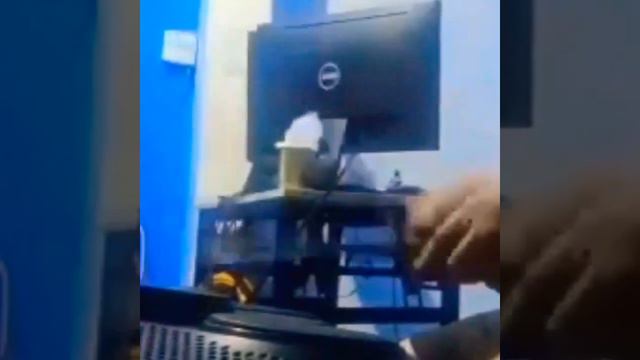 Medeli dd315 Sound check 2 (short clip) смотреть онлайн