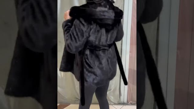 Норковая шуба с капюшоном смотреть онлайн