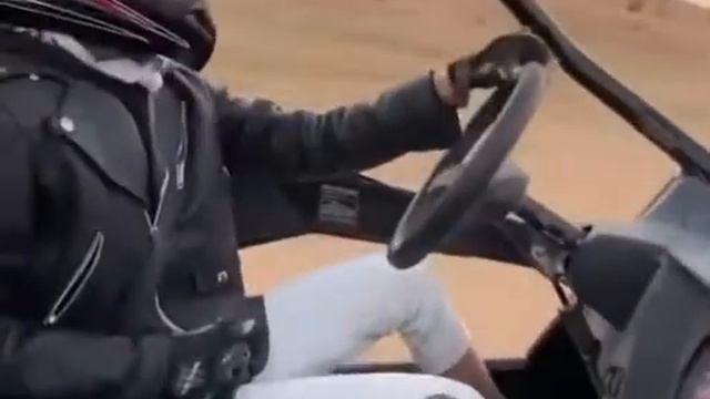 Отдыхать надо хорошо смотреть онлайн