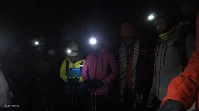 Climbing Mount Kilimanjaro - Rongai Route смотреть онлайн