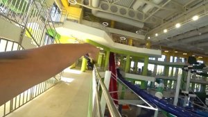 ОБЗОР АКВАПАРКА ОКЕАНИС / КАТАЕМСЯ БРИГАДОЙ НА КРУТЫХ ГОРКАХ / ЗАСТРЯЛИ В ЛИФТЕ