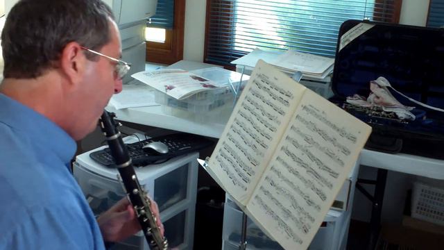 Rose 32 Etudes for Clarinet no. 25 смотреть онлайн
