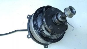 Электровелосипед  - треск в моторколесе.