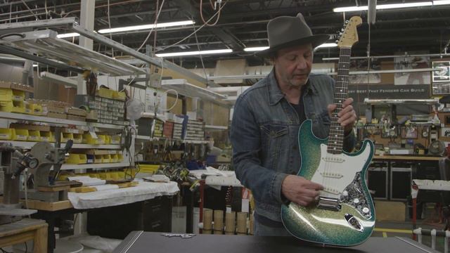 Mark Kendrick Founders Design Stratocaster® | Fender Custom Shop | Fender смотреть онлайн