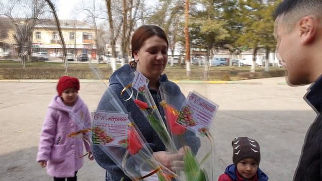 Мэр города Кара-Балта Данияр Шабданов поздравляет с 8 МАРТА. смотреть онлайн