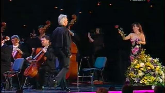 Dmitri Hvorostovsky & Sumi Jo " Kak mnogo devushek khoroshikh " смотреть онлайн