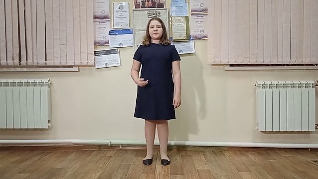 Щелконогова Ксения читает Первый снег смотреть онлайн