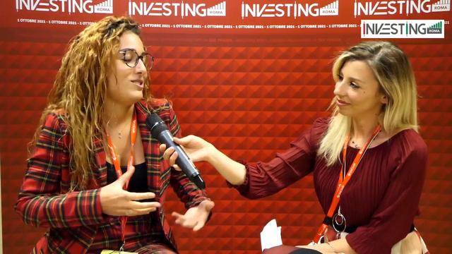 Martina Andrea Provenzano nel confessionale di Investing Roma 2021 смотреть онлайн