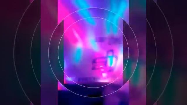 Построенный мною,домик из подушек и одеяла? смотреть онлайн