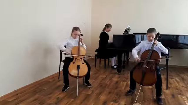 Инструментальное трио ТОМКЕВИЧ Радислава, ТОМКЕВИЧ Марина, ЧЕРНЕЛЬ Екатерина смотреть онлайн