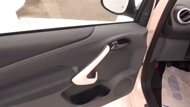 039335 FORD Ka 1.2 Titanium Stop&Start смотреть онлайн