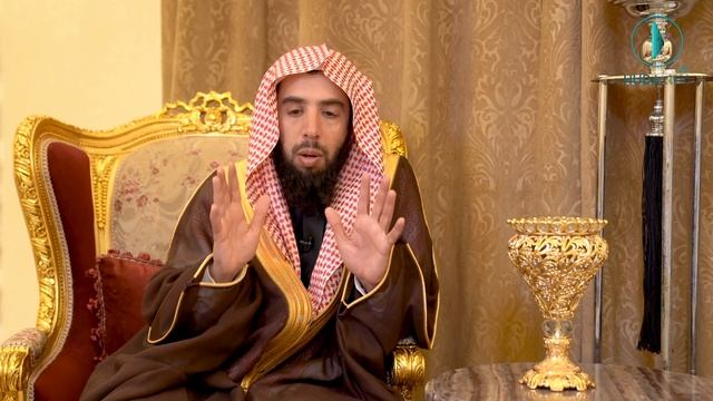 Можно ли есть лежа ? | Шейх Халид аль-Мушейких смотреть онлайн