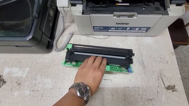 brother mfc 1815或Fuji Xerox M115w смотреть онлайн