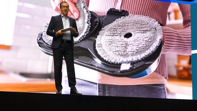 Bosch Unlimited 7 ProHygienic Aqua - Staubsauger und Wischer in einem смотреть онлайн