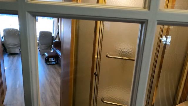 2005 Holiday Rambler Neptune 36 PDQ Class A Diesel, 300 Cummins, 64K Miles, 4 Slides, $59,900 смотреть онлайн