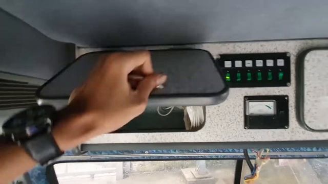 Toyota Hiace Super Custom Campervan