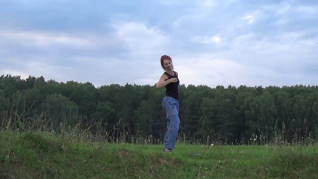 Танец в Сумерках вер.2 (на фоне леса) смотреть онлайн