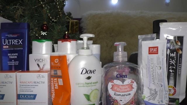 Пустые баночки уходящего года. Огромная куча. смотреть онлайн