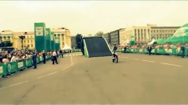 Мотофристайл-шоу в рамках Дня молодежи в Иркутске смотреть онлайн