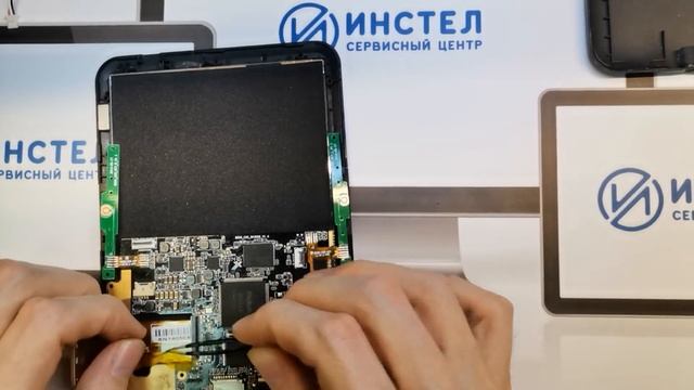 Замена экрана электронной книги Onyx Boox C67ML Magellan 2 смотреть онлайн