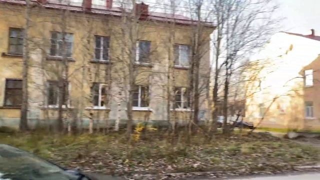 Мончегорск | улица Советская | около 3 школы смотреть онлайн