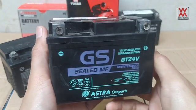 Perbandingan Aki YUASA GS Astra MOTOBATT | Kelebihan dan Kekurangan смотреть онлайн