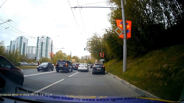 Лихачи перед учебным автомобилем смотреть онлайн