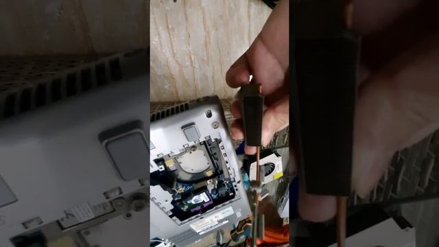 Maintenance : Lenovo 3000 N200 2020 ( CPU And FAN Cleaning )