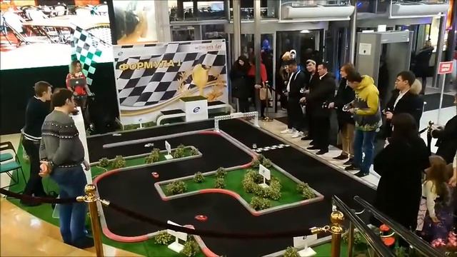 В Торговом центре Европейский.Москва смотреть онлайн