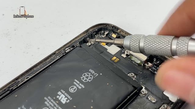 Great Gift?? Restore Broken iPhone 12 Pro For Beautiful Girl Fan ! смотреть онлайн
