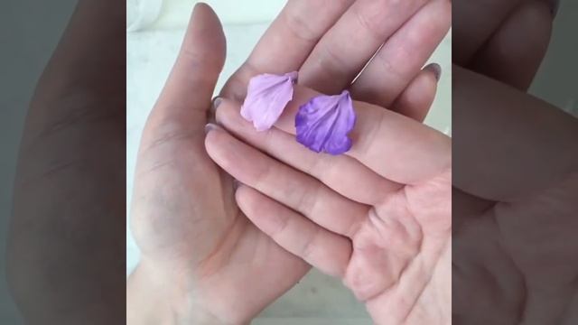 Цветочный марафон май-апрель 2022, урок "Ирис", уроки лепка из полимерной глины. смотреть онлайн