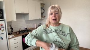 ОТДАЛИ ТОРТ ДРУЗЬЯМ! / АРИНА БЕЛАЯ