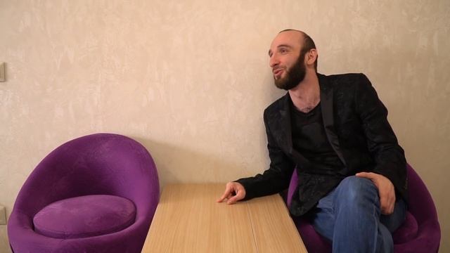 Омар на самоизоляции. 5 неделя #СИДИМДОМА / Омар в большом городе