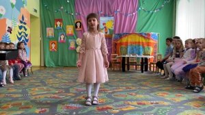 Мама спит, она устала (Ксюша)