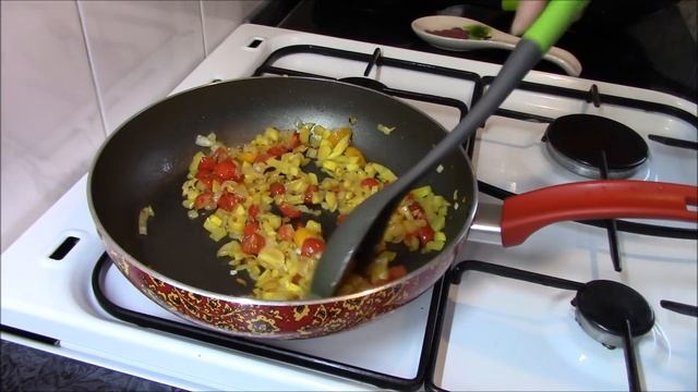 Как приготовить вкусную рассыпчатую гречку с овощами на сковороде. Гарнир. смотреть онлайн