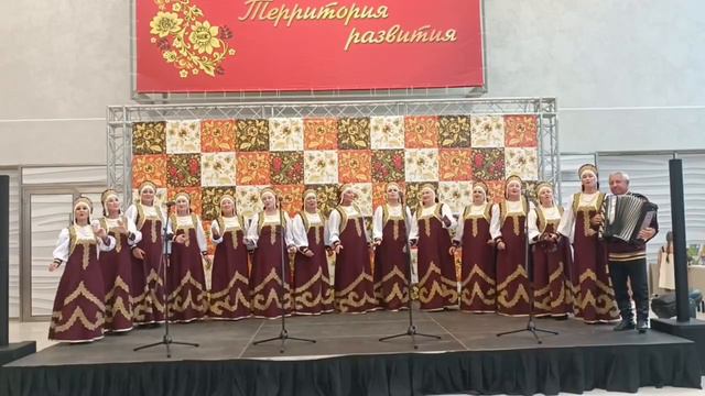 Хор "Светлица" (ДК Кудряшовский) на юбилее Новосибирского р-на 16.08.24 г. "В огороде черна редька" смотреть онлайн