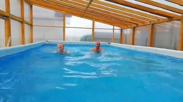 Бассейн на даче - это класс!! смотреть онлайн