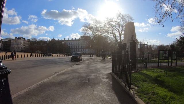 Embankment To Buckingham Palace Via The Mall And St James's Park - 4K London Walk