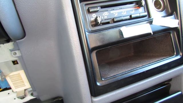 1992 Plymouth Voyager Gauges Out, Fixed смотреть онлайн