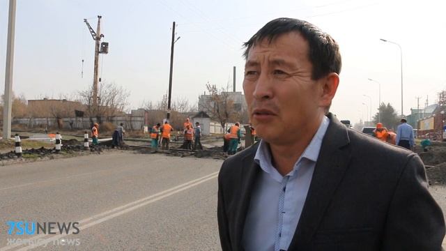 В Талдыкоргане начали ремонт железнодорожного переезда смотреть онлайн