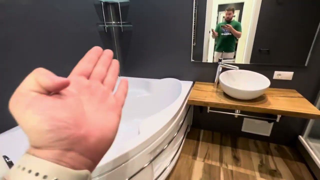 Видео-обзор 3-комнатной квартиры на ул. Александра Невского, 15/4 (аренда) смотреть онлайн