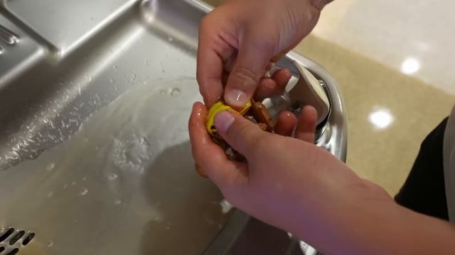 Evil Robot Takes Over Our SCHOOL! смотреть онлайн