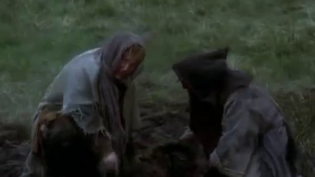 Monty Python - "Wkurzający Wieśniak" skecz o AntyFrondzie (Icek Zimmerman) смотреть онлайн
