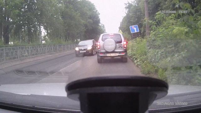 Отмыв денег на дорогах Рязани? Ремонтируют НОВУЮ дорогу. смотреть онлайн