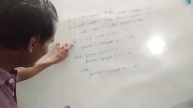 Python program to find largest number among three numbers. смотреть онлайн