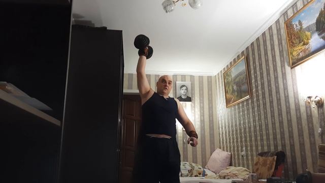 жим гантели 22,8 кг смотреть онлайн